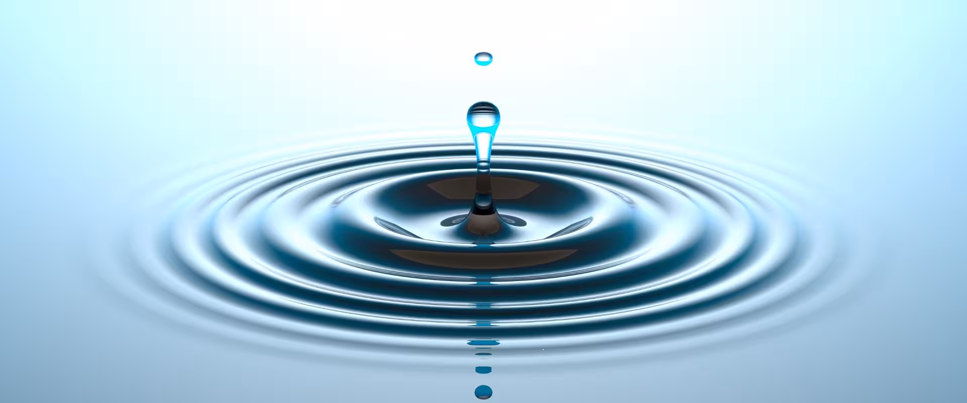 Terapeuta especializado do Instituto Ahau aplicando Terapia por Frequência, demonstrando tratamento vibracional com equipamento de frequência para harmonização energética, equilíbrio físico e bem-estar integral